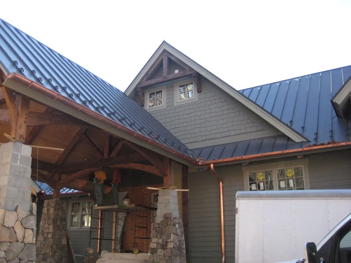 Craftsman Roofing team delivering quality roofing work in Imperial Courts